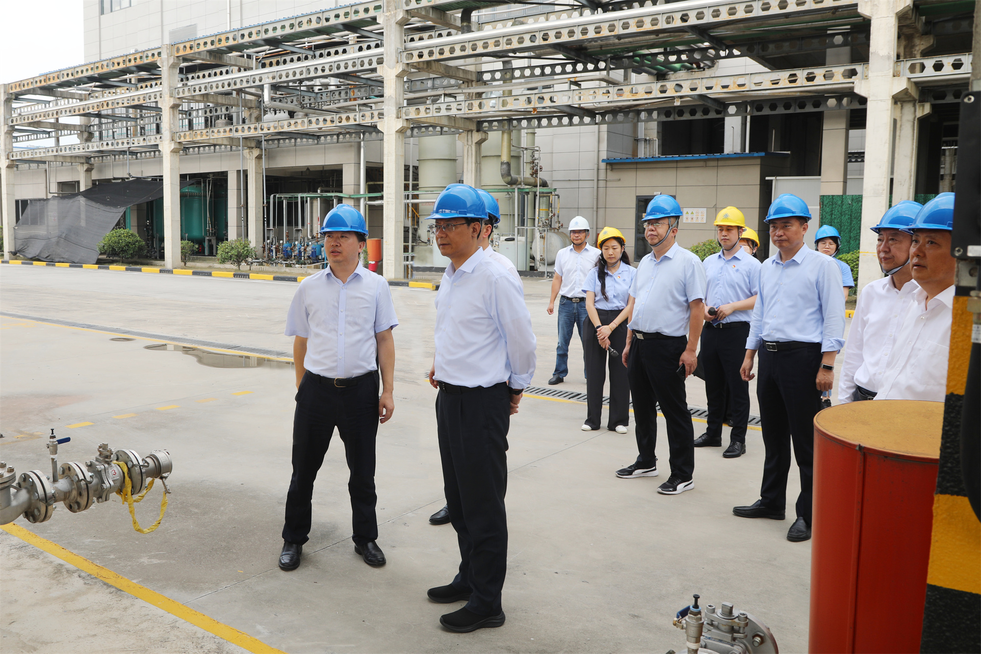 市委书记王进健赴世纪精能药业开展节前安全生产检查